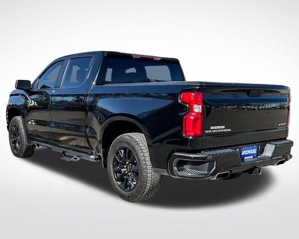 Photo of 2022 Black Chevrolet Silverado 1500