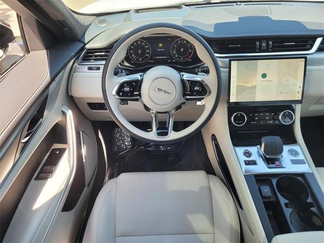Photo of 2026 Fuji White Jaguar F-PACE