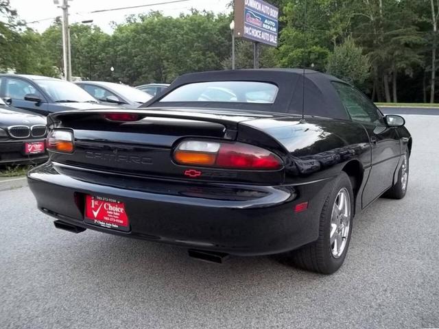 Photo of 2000 Black Chevrolet Camaro