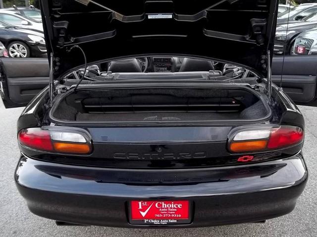 Photo of 2000 Black Chevrolet Camaro