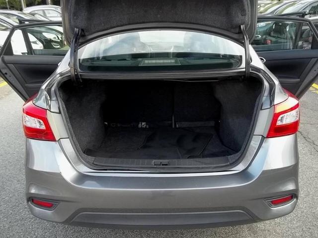 Photo of 2018 Gun Metallic Nissan Sentra