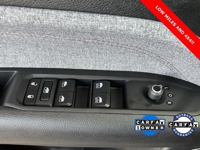 Photo of 2024 Baltic Gray Metallic Clearcoat Jeep Compass