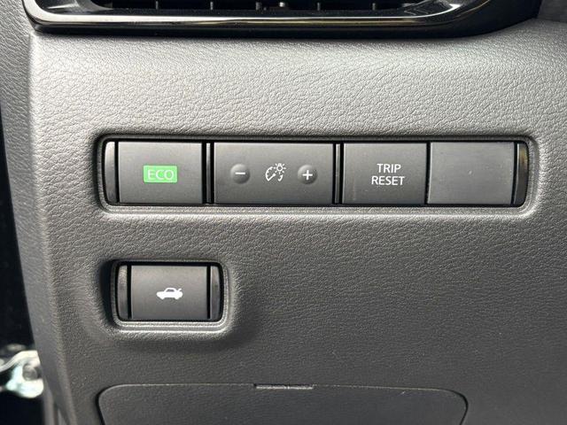 Photo of 2025 Super Black Nissan Sentra