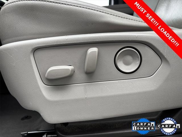 Photo of 2022 Summit White GMC Sierra 1500