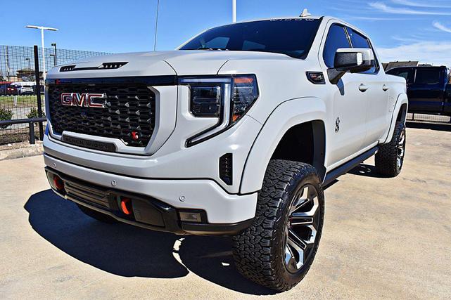 Photo of 2024 GRAY GMC Sierra 1500