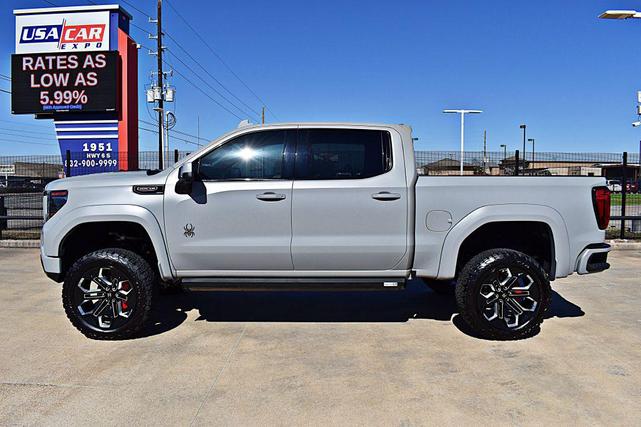 Photo of 2024 GRAY GMC Sierra 1500