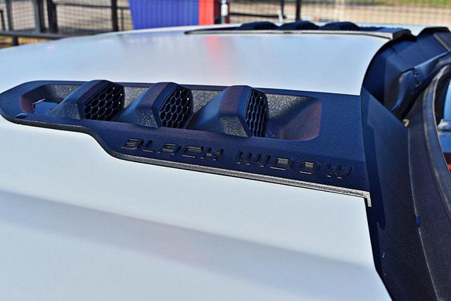 Photo of 2024 GRAY GMC Sierra 1500