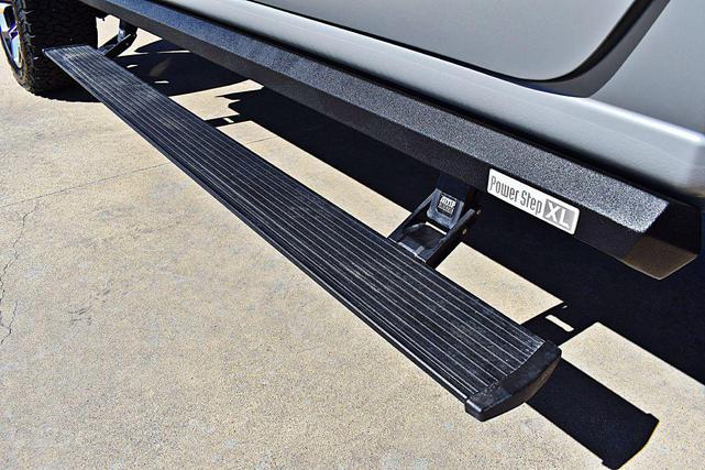 Photo of 2024 GRAY GMC Sierra 1500