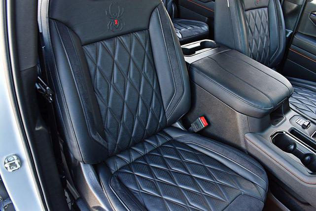Photo of 2024 GRAY GMC Sierra 1500