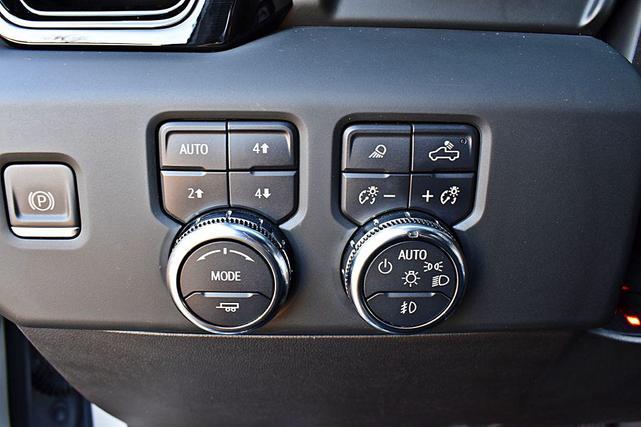 Photo of 2024 GRAY GMC Sierra 1500
