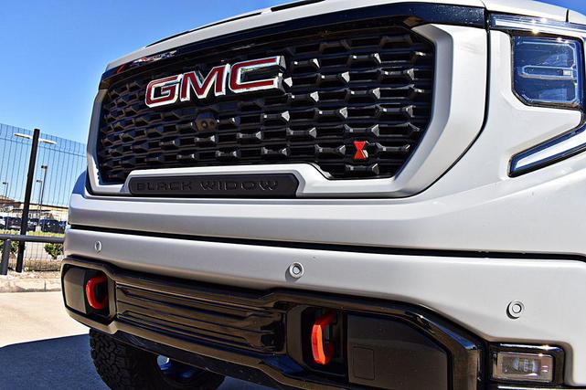 Photo of 2024 GRAY GMC Sierra 1500
