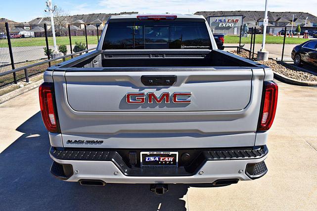 Photo of 2024 GRAY GMC Sierra 1500
