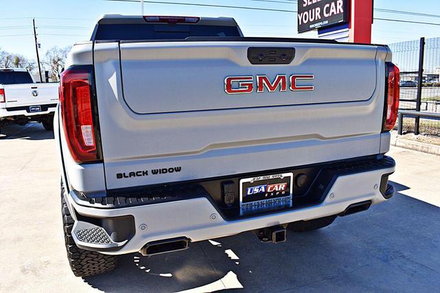 Photo of 2024 GRAY GMC Sierra 1500