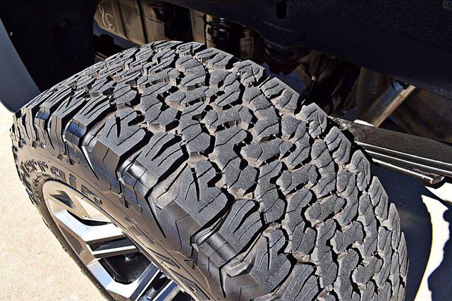 Photo of 2024 GRAY GMC Sierra 1500