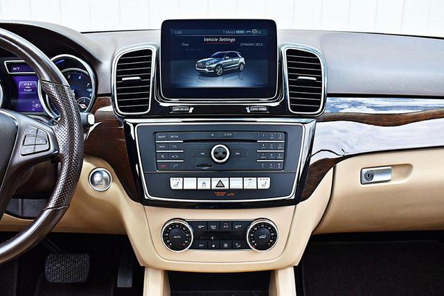 Photo of 2018 BLUE Mercedes-Benz GLE 350