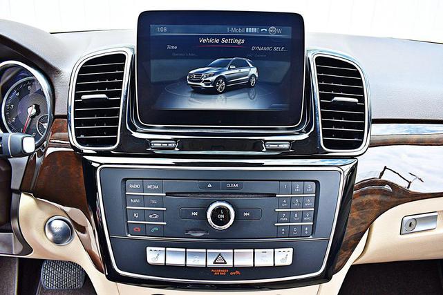 Photo of 2018 BLUE Mercedes-Benz GLE 350