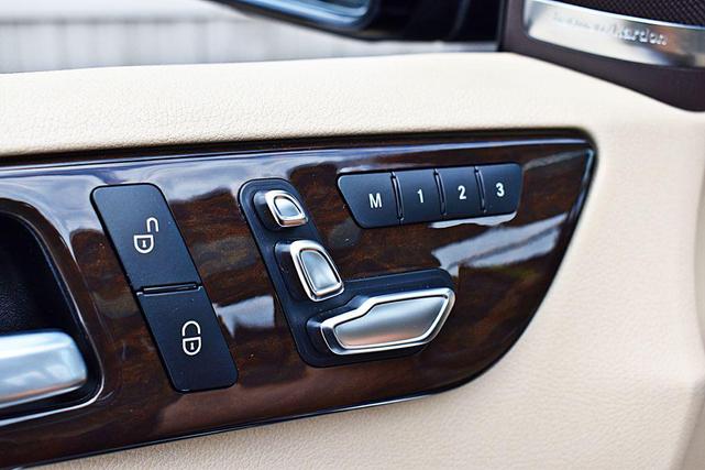 Photo of 2018 BLUE Mercedes-Benz GLE 350