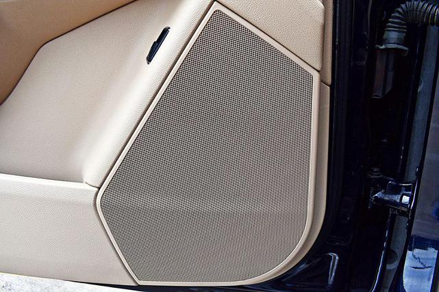 Photo of 2018 BLUE Mercedes-Benz GLE 350