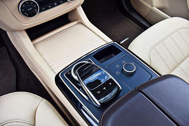 Photo of 2018 BLUE Mercedes-Benz GLE 350