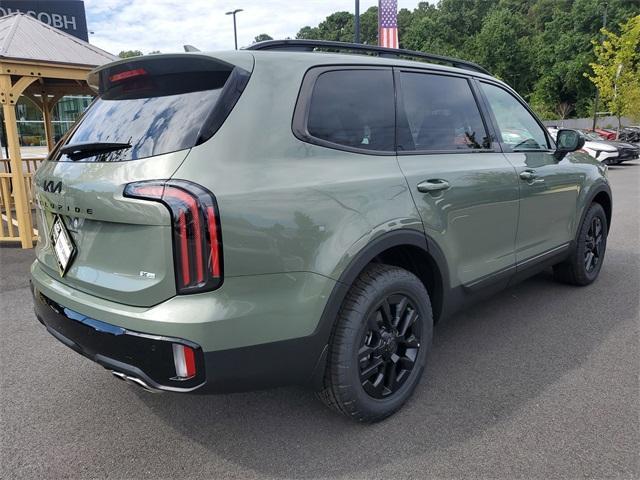 Photo of 2025 Jungle Green Kia Telluride