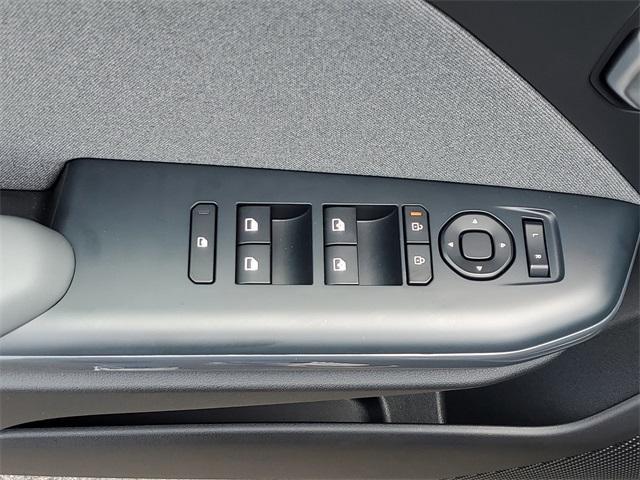 Photo of 2025 Gray Kia K4