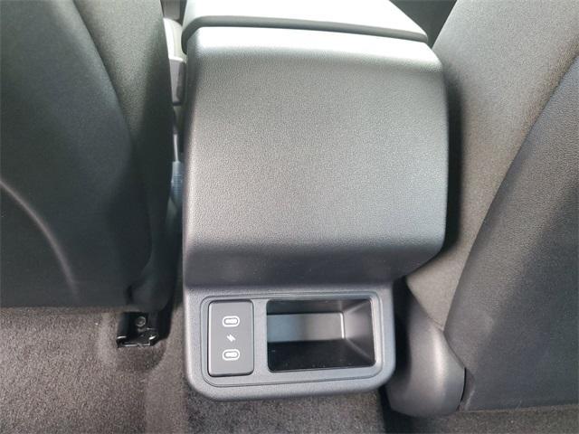 Photo of 2025 Steel Gray Kia K4