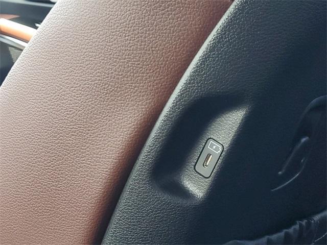Photo of 2025 Dark Moss Kia Telluride