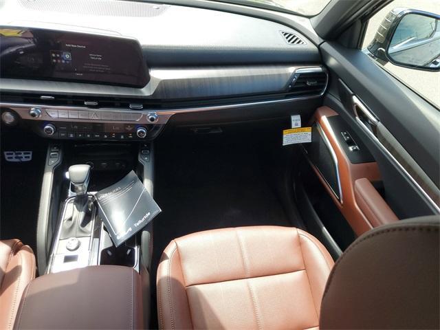 Photo of 2025 Dark Moss Kia Telluride