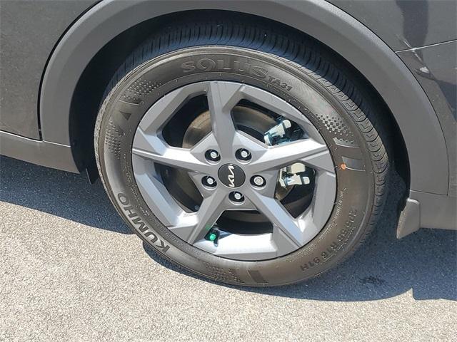 Photo of 2025 Gray Kia K4