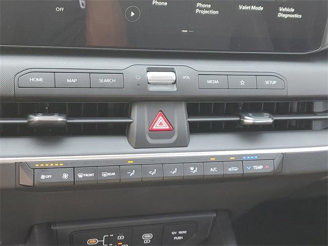 Photo of 2025 Gray Kia K4