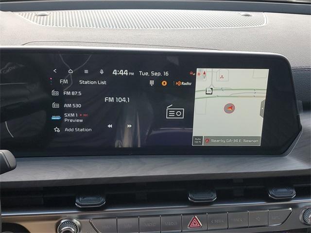Photo of 2025 Ebony Black Kia Telluride