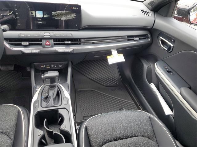 Photo of 2025 Currant Red Kia K4
