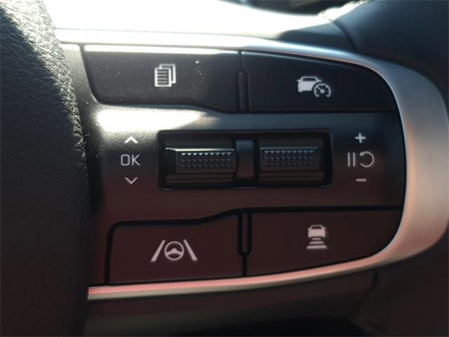 Photo of 2025 Wolf Gray Kia K5
