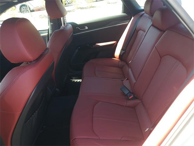Photo of 2025 Wolf Gray Kia K5