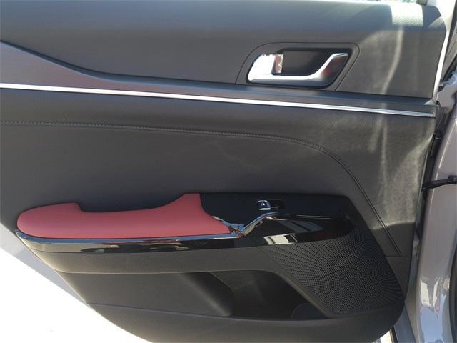 Photo of 2025 Wolf Gray Kia K5
