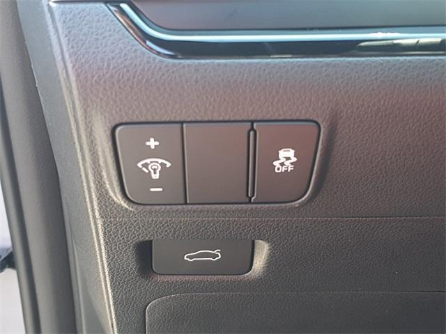 Photo of 2025 Wolf Gray Kia K5