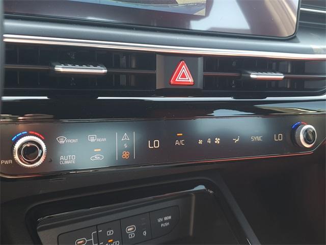 Photo of 2025 Wolf Gray Kia K5