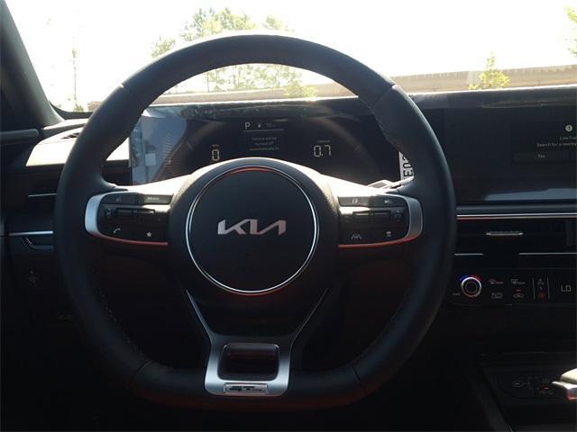 Photo of 2025 Wolf Gray Kia K5