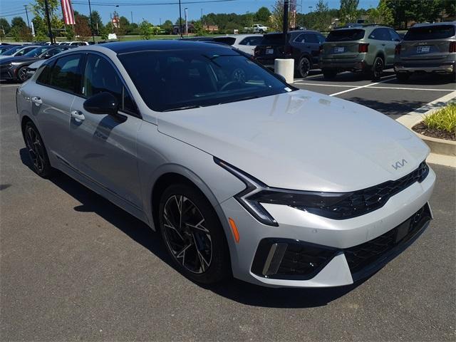 Photo of 2025 Wolf Gray Kia K5
