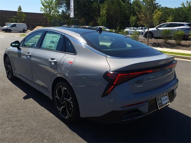 Photo of 2025 Wolf Gray Kia K5