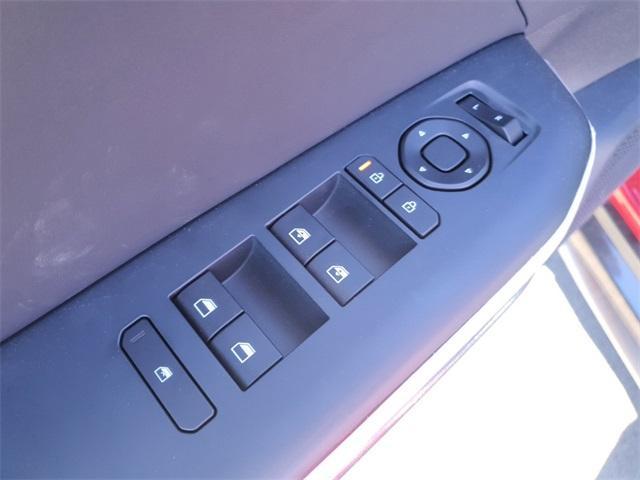 Photo of 2025 Currant Red Kia K4
