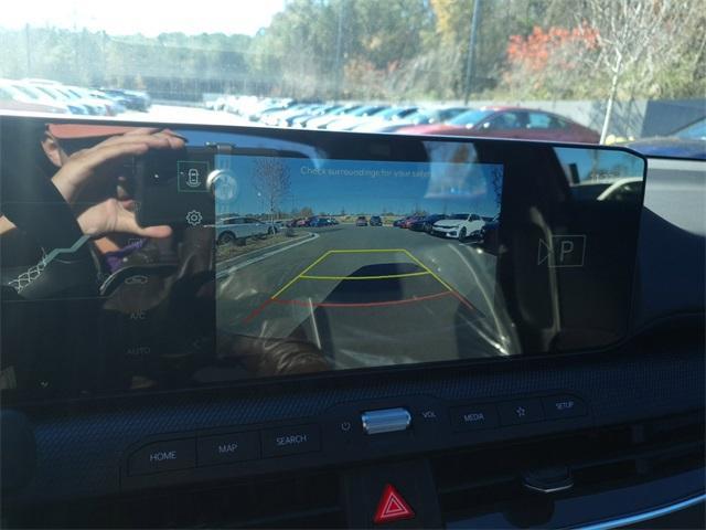 Photo of 2025 Currant Red Kia K4