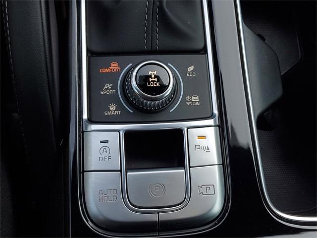 Photo of 2025 Ebony Black Kia Telluride