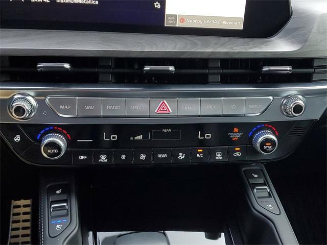 Photo of 2025 Ebony Black Kia Telluride