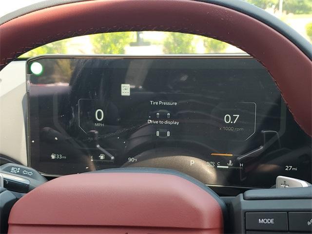 Photo of 2025 Aurora Black Pearl Kia K4