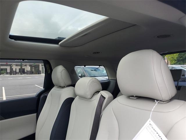 Photo of 2026 Metal Kia Carnival