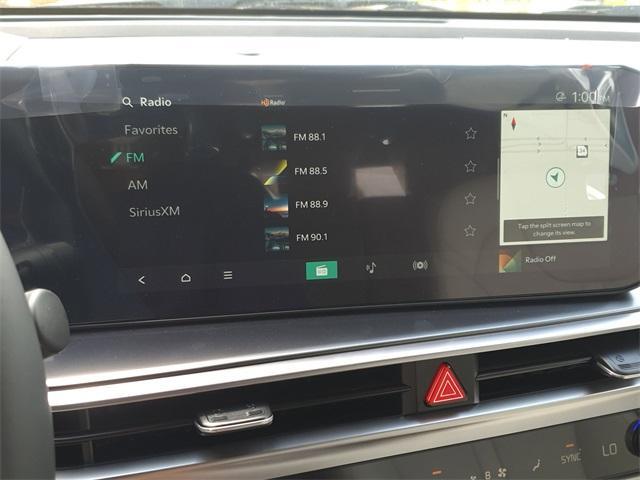 Photo of 2025 Metal Kia Sorento