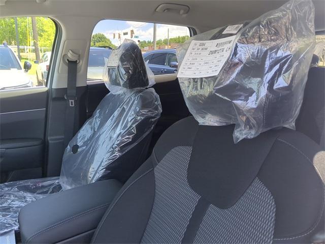 Photo of 2025 Glacial White Pearl Kia Sorento