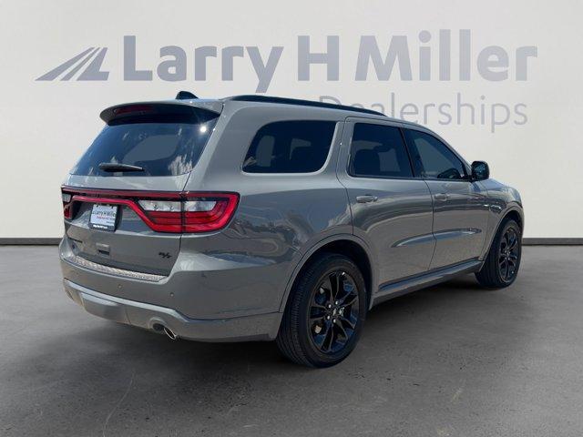 Photo of 2025 Destroyer Gray Clearcoat Dodge Durango