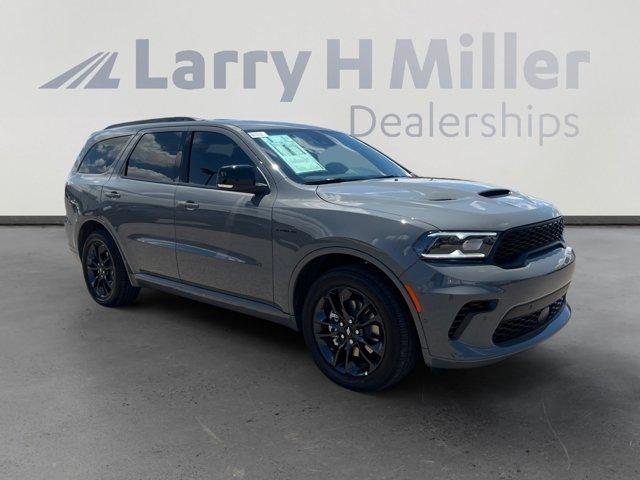 Photo of 2025 Destroyer Gray Clearcoat Dodge Durango